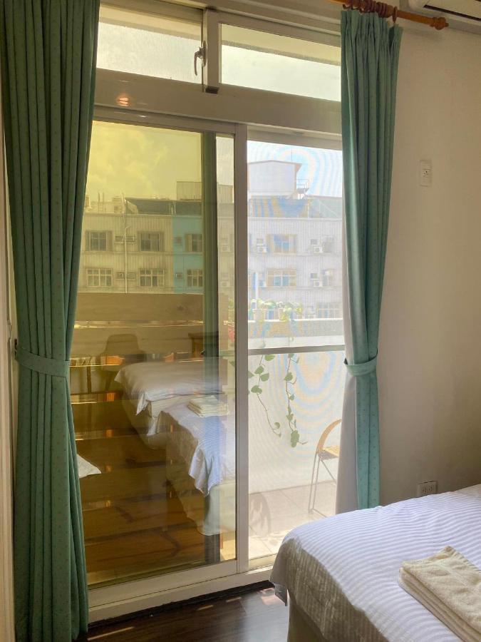 East Of Love Homestay Hualien Extérieur photo