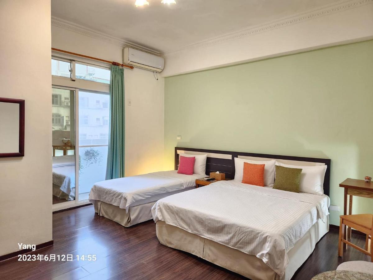 East Of Love Homestay Hualien Extérieur photo