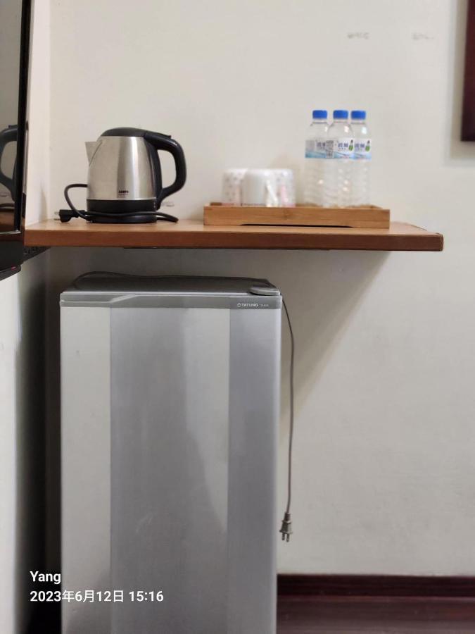 East Of Love Homestay Hualien Extérieur photo