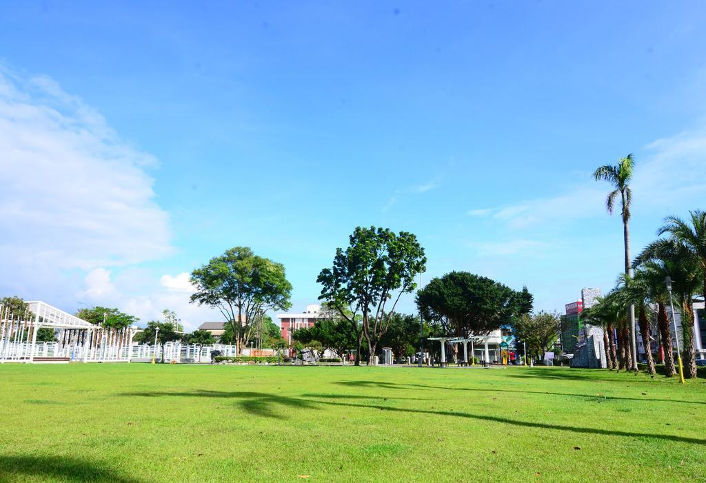 East Of Love Homestay Hualien Extérieur photo